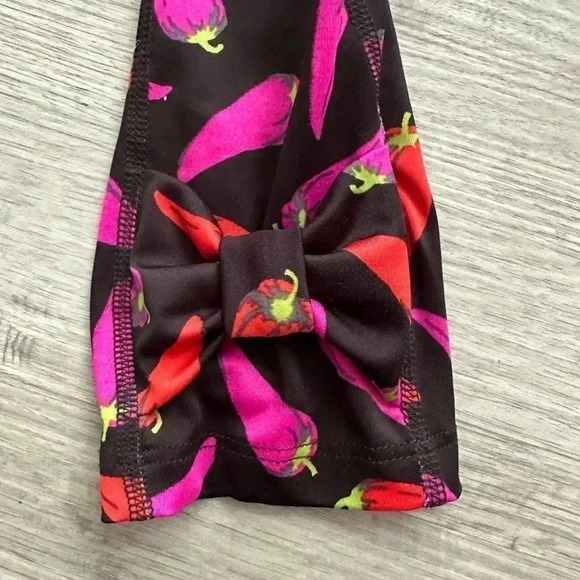 Kate Spade Beyond Yoga Chili Pepper
High Waist Crop Legging size S - Picture 4 of 4